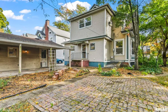 $285,000 | 835 South Park Avenue, Springfield, IL 62704