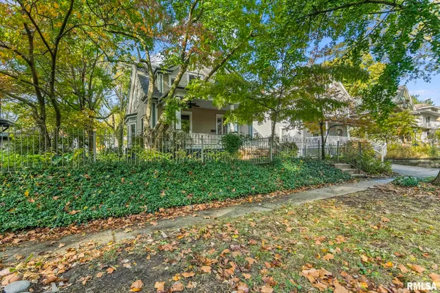 $285,000 | 835 South Park Avenue, Springfield, IL 62704