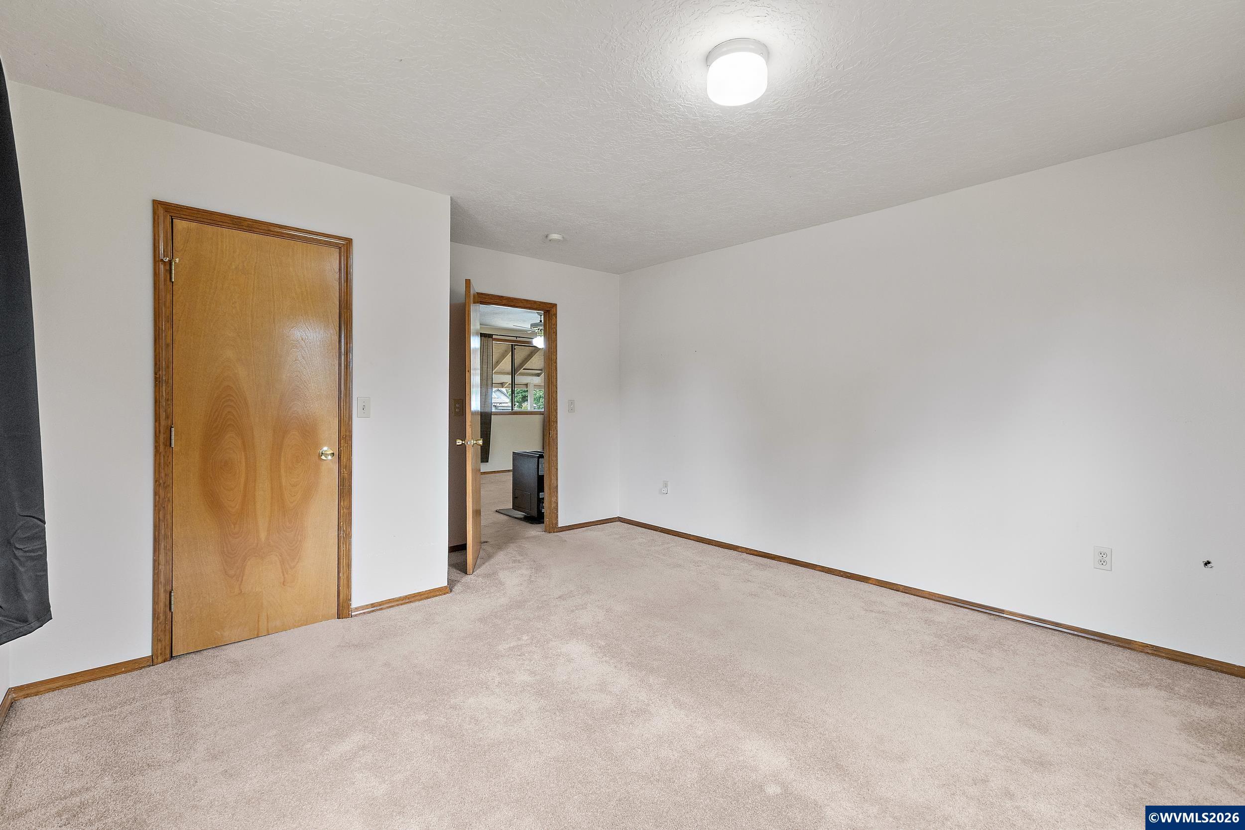 717 Main Street Lyons, OR 97358 - Photo 17 of 28 Gallery Image 17