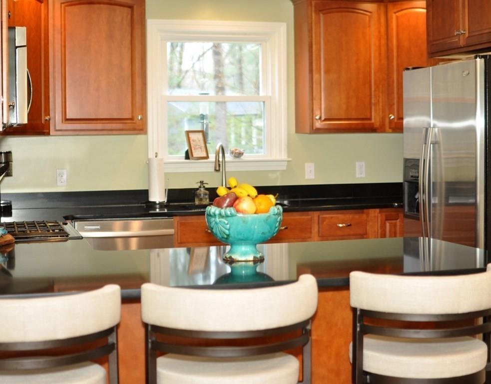 21 Cherokee Road Acton, MA 01720 - Photo 18 of 41 Gallery Image 18