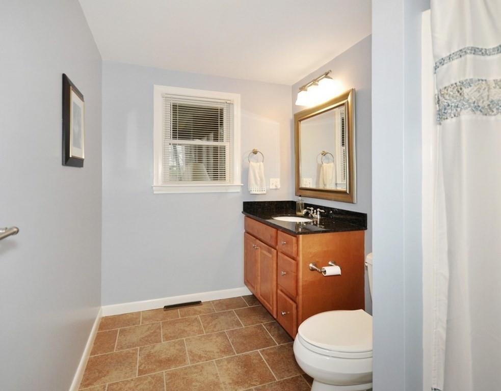 21 Cherokee Road Acton, MA 01720 - Photo 29 of 41 Gallery Image 29