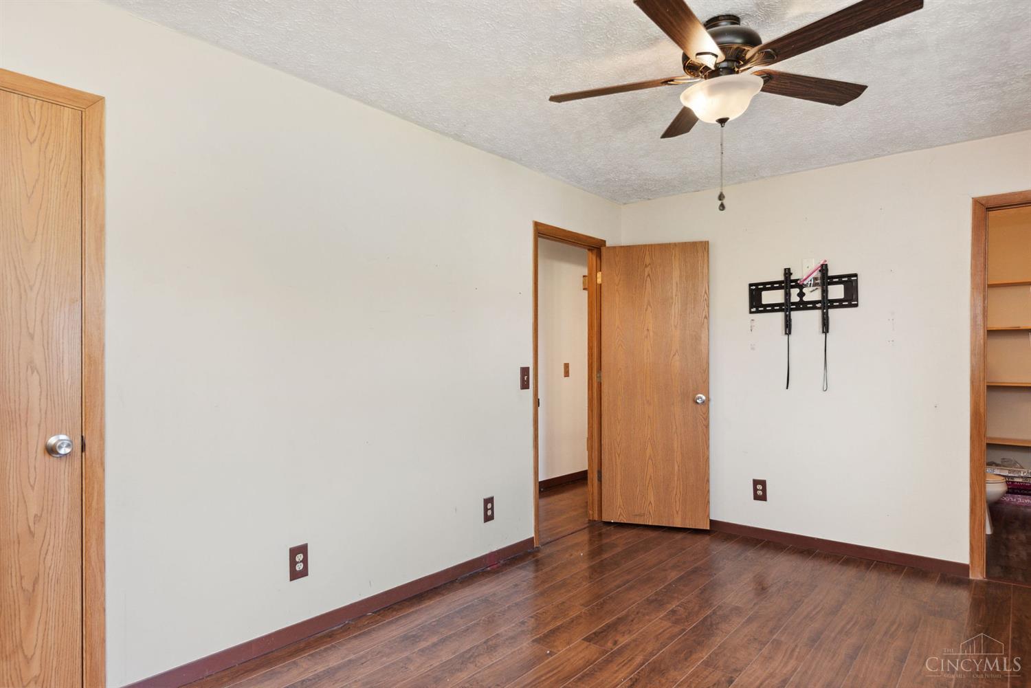 2271 Tucker Road Blanchester, OH 45107 - Photo 9 of 30 Gallery Image 9