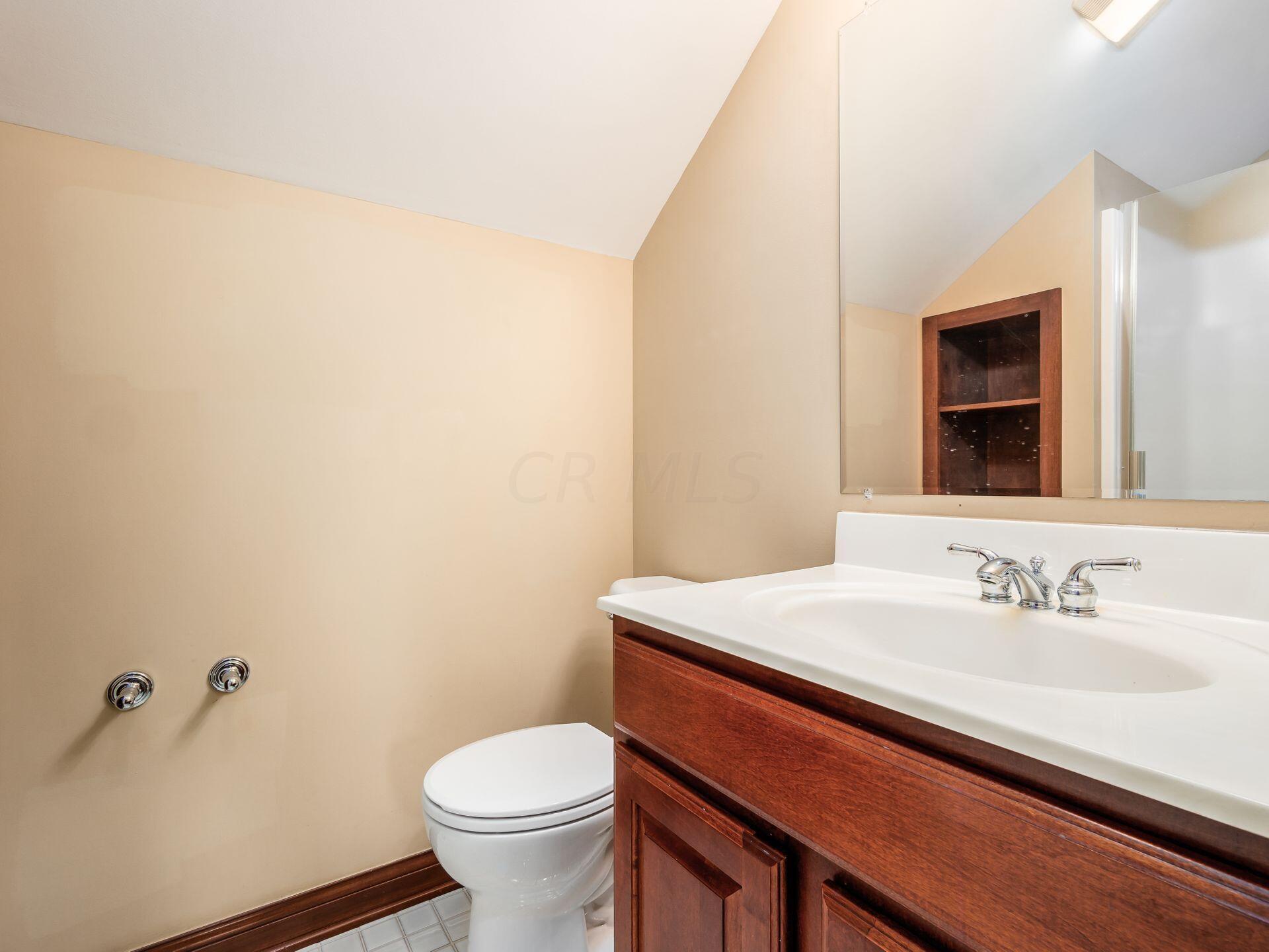 3575 State Rte 37 West Delaware, OH 43015 - Photo 69 of 92 2nd Floor / 4th Bedroom Suite