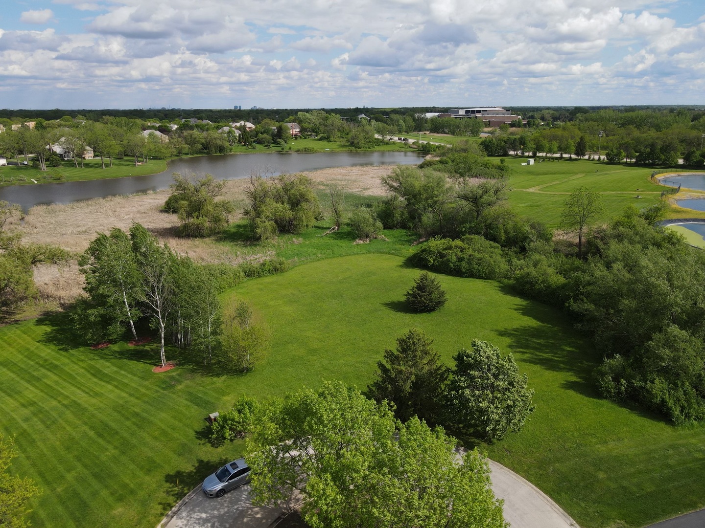 13 Farmington Road South Barrington, IL 60010 - Photo 1 of 7 Gallery Image 1