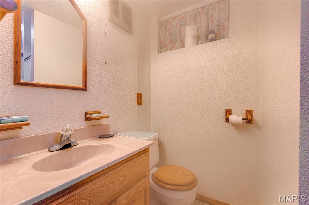 5673 Humbert Road Godfrey, IL 62035 - Photo 28 of 37