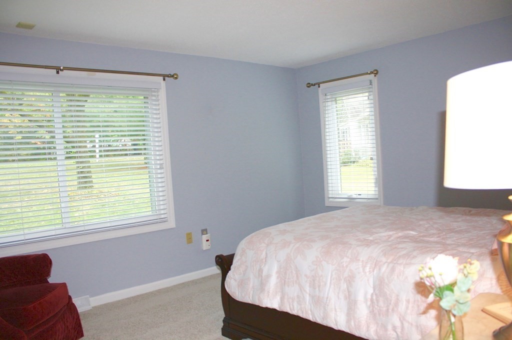 124 Stone Ridge Road, Unit 124 Franklin, MA 02038 - Photo 11 of 25 Gallery Image 11