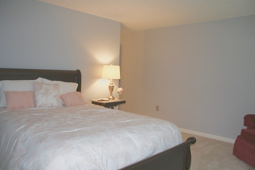 124 Stone Ridge Road, Unit 124 Franklin, MA 02038 - Photo 12 of 25 Gallery Image 12