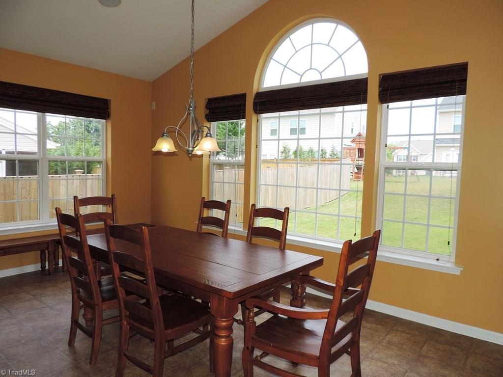 3013 Sycamore Point Trail High Point, NC 27265 - Photo 11 of 26 Gallery Image 11
