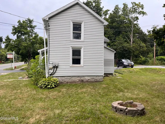 $190,000 | 32 Burgoyne Street, Schuylerville, NY 12871