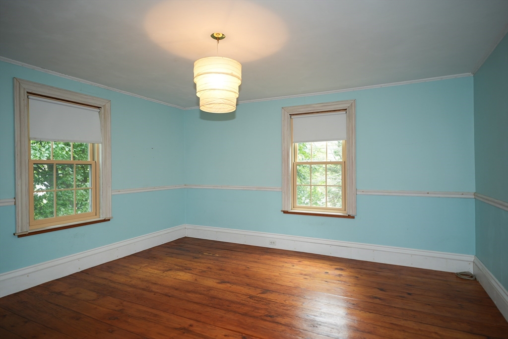 192 Warren Street Waltham, MA 02453 - Photo 14 of 24 Gallery Image 14