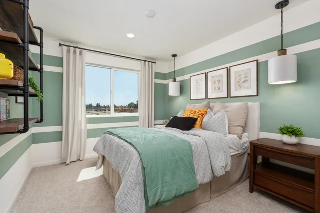 $427,990 | 1497 Foxhill Lane, Clovis, CA 93619