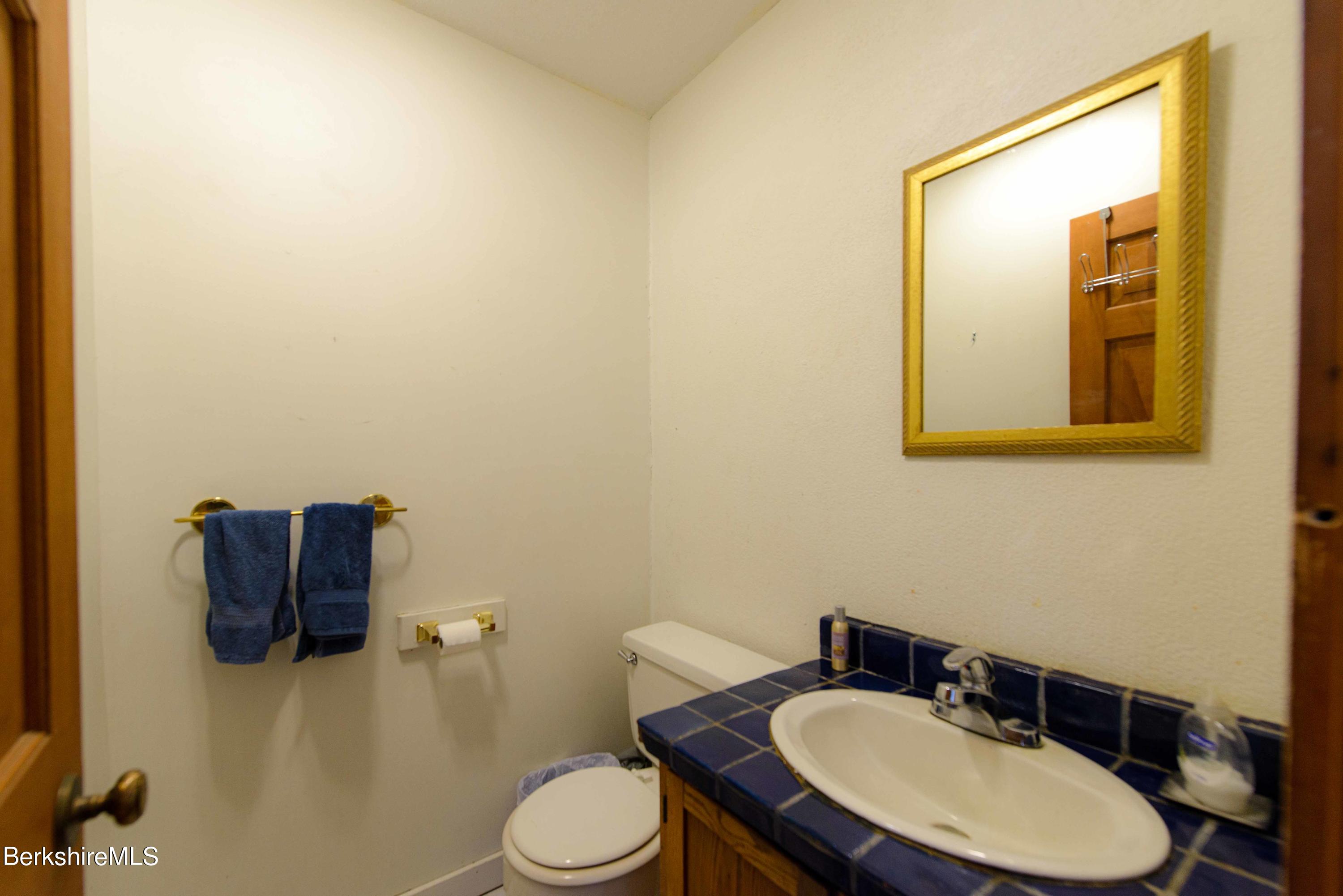 368 Chesterfield Road Leeds, MA 01053 - Photo 21 of 35 Bath_01