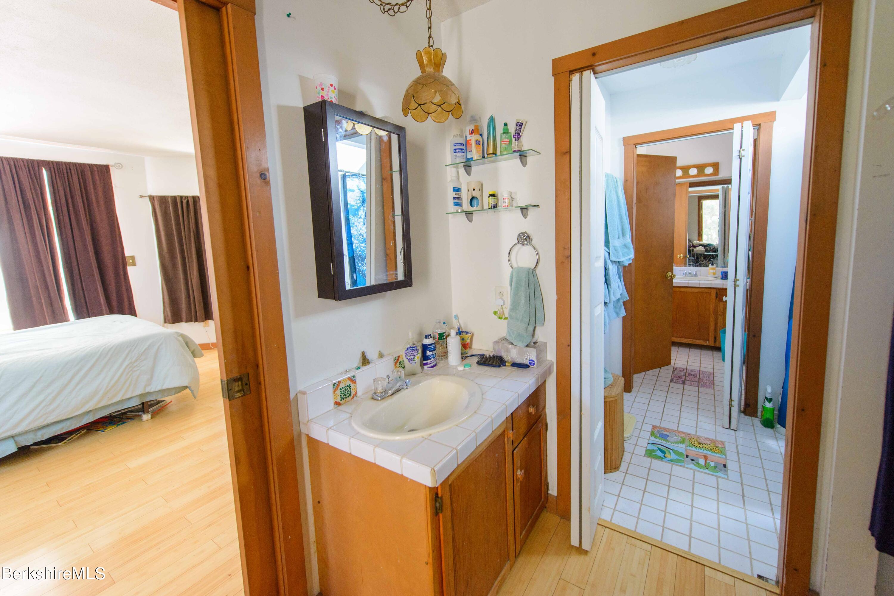 368 Chesterfield Road Leeds, MA 01053 - Photo 22 of 35 Bath_02