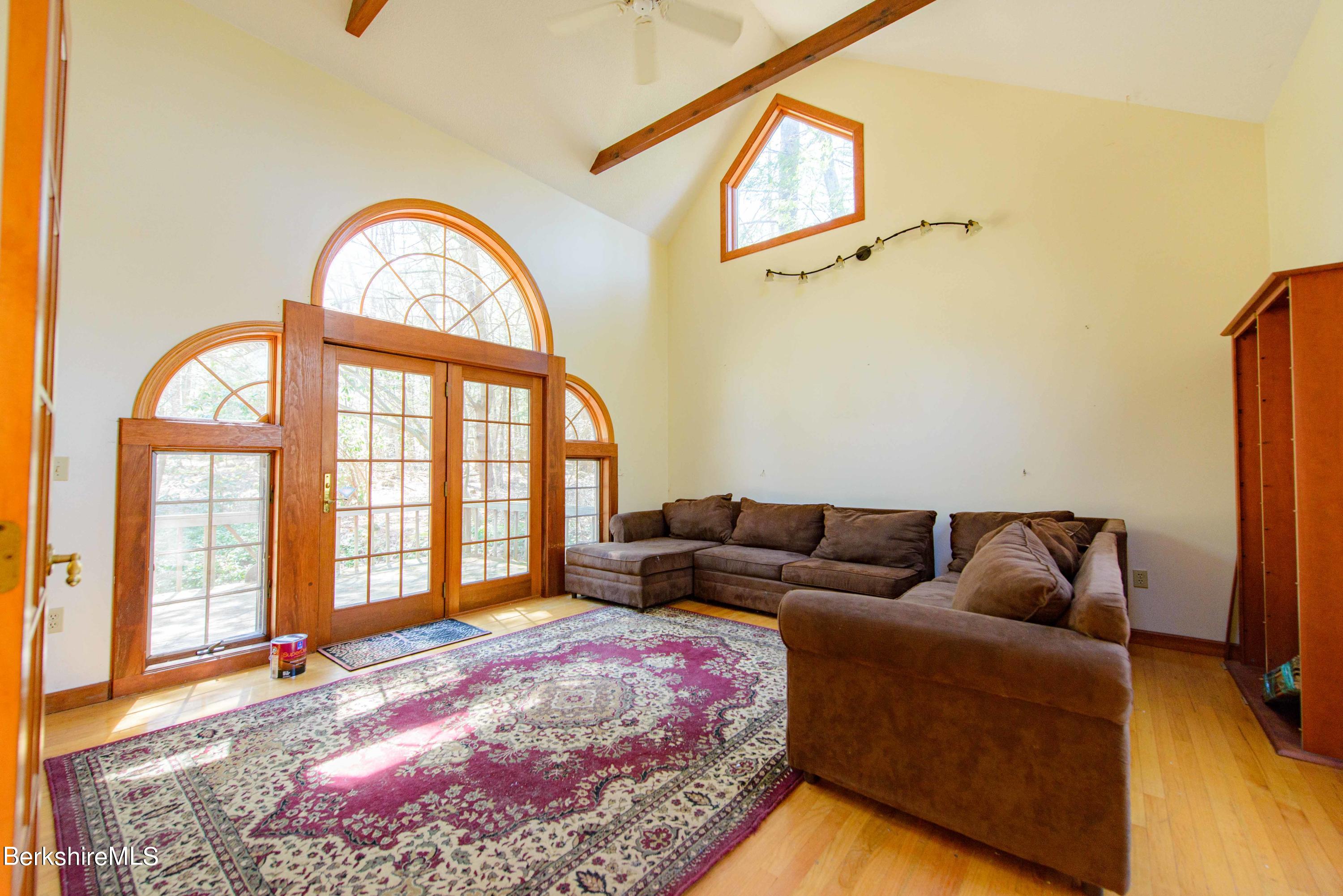 368 Chesterfield Road Leeds, MA 01053 - Photo 6 of 35 GreatRoom_01