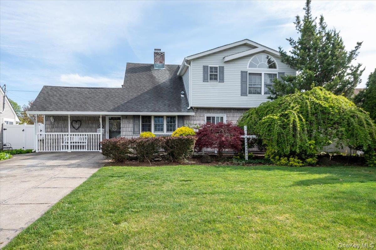 253 Blacksmith Road South Levittown, NY 11756 - Photo 28 of 28