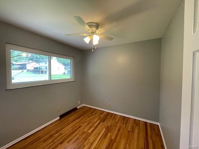210 Green Acres Road St. Louis, MO 63137 - Photo 14 of 27