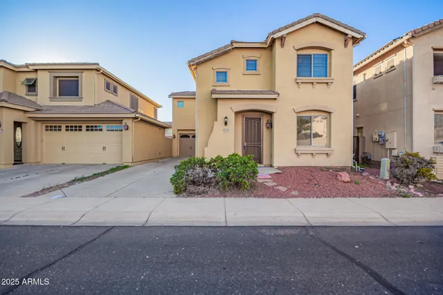 $2,200 | 15170 North 145th Lane, Surprise, AZ 85379