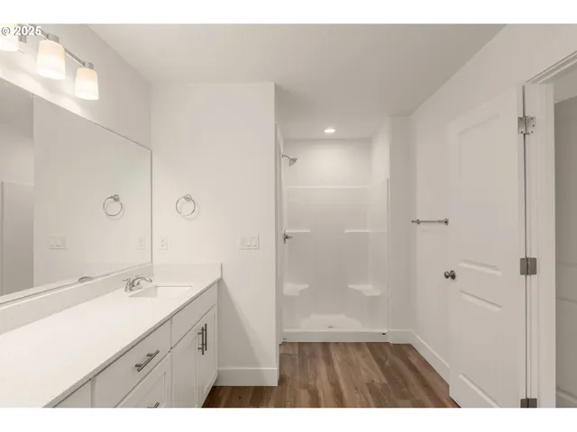 $479,950 | 18971 Southwest Hazelwood Lane, Unit L4, Beaverton, OR 97078