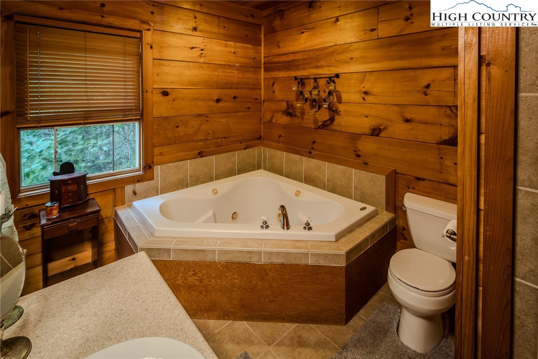 139 Freewinds Road Boone, NC 28607 - Photo 21 of 36 Gallery Image 21