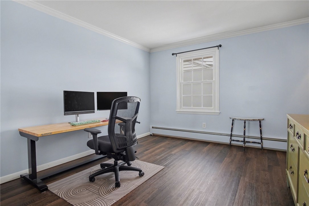 320 Winfield Road Irondequoit, NY 14622 - Photo 13 of 29