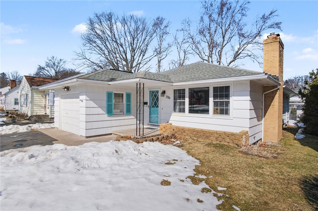 320 Winfield Road Irondequoit, NY 14622 - Photo 2 of 29