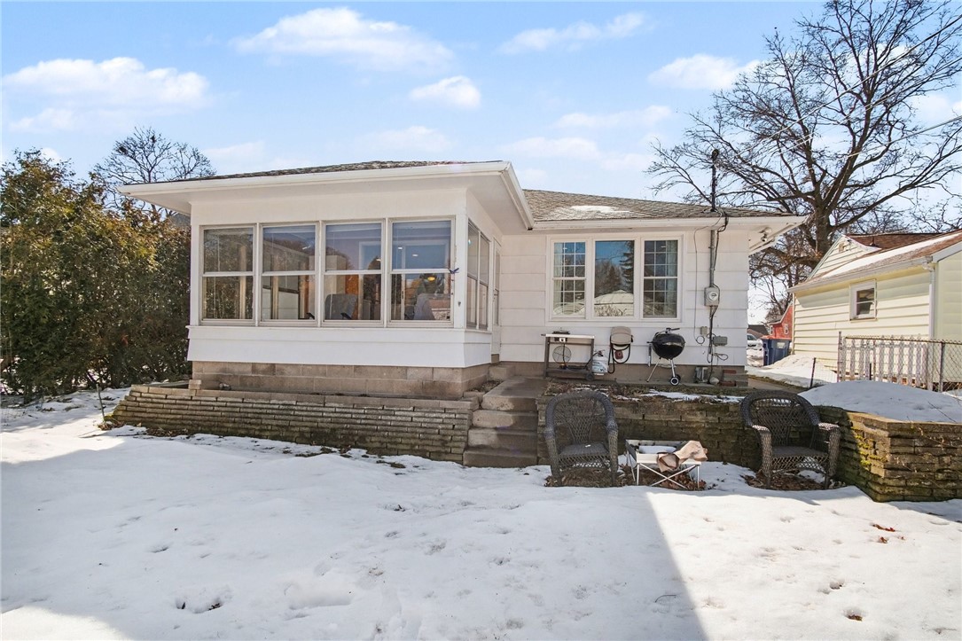 320 Winfield Road Irondequoit, NY 14622 - Photo 25 of 29