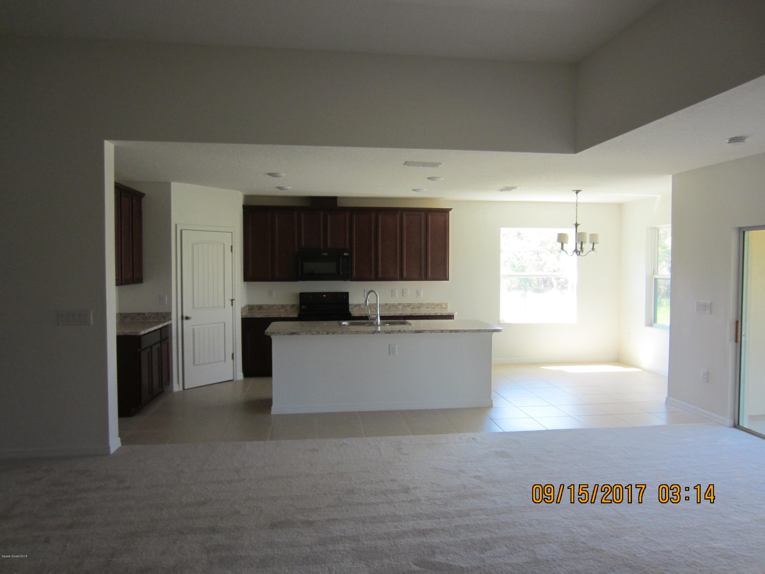 1685 Ricardo Street Southeast Palm Bay, FL 32909 - Photo 3 of 50 IMG_1334