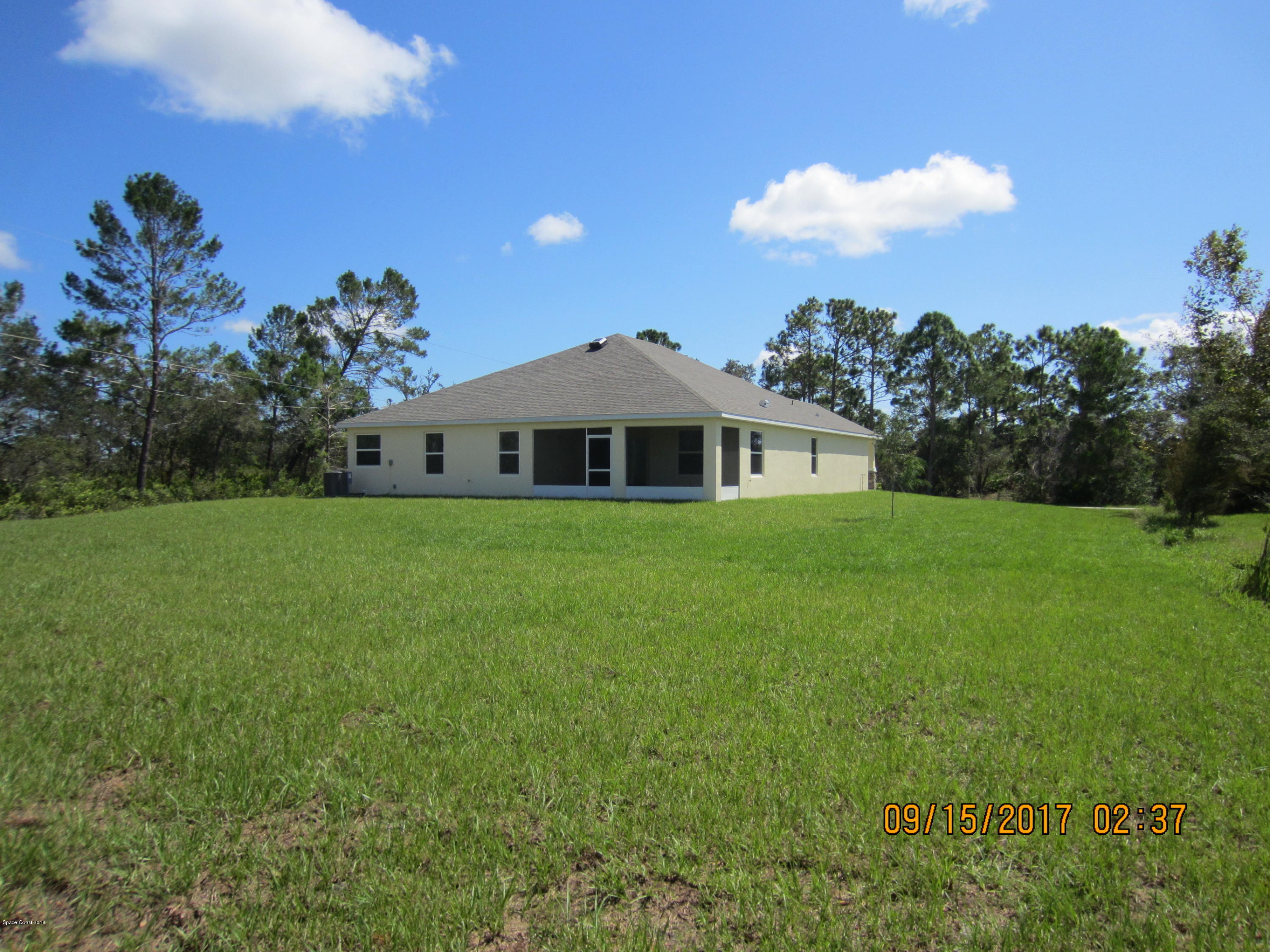 1685 Ricardo Street Southeast Palm Bay, FL 32909 - Photo 35 of 50 IMG_1274