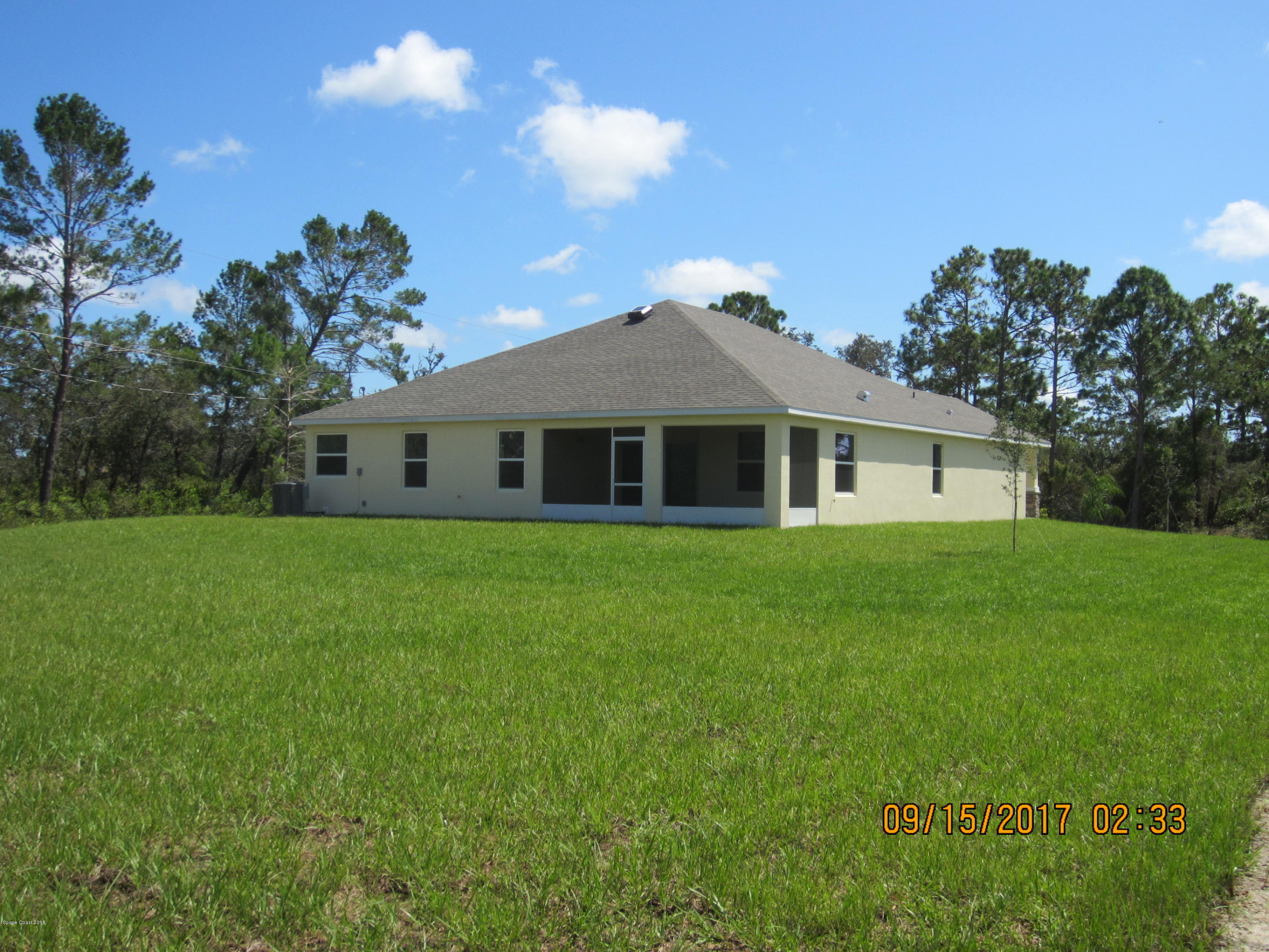1685 Ricardo Street Southeast Palm Bay, FL 32909 - Photo 43 of 50 IMG_1261