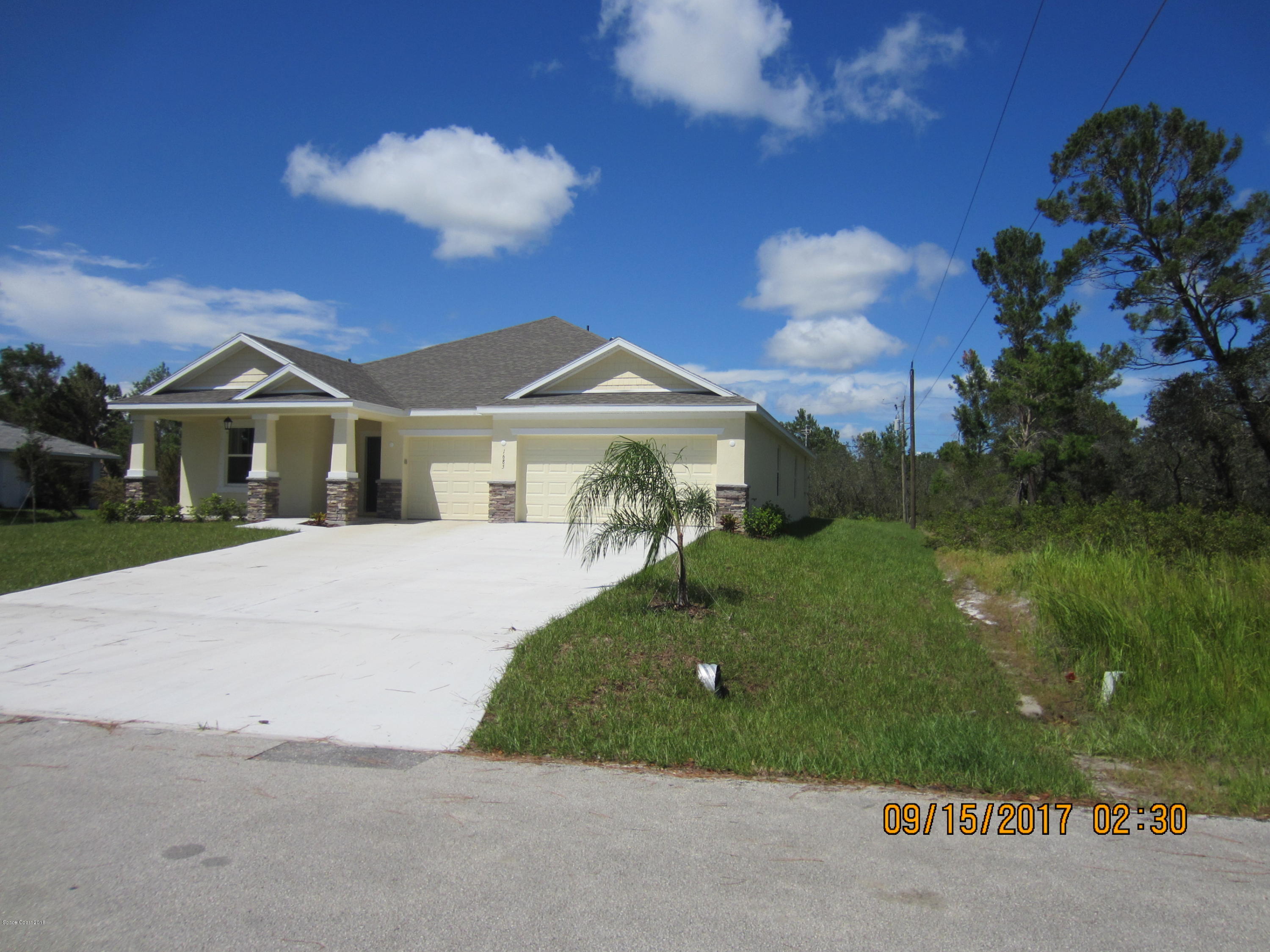 1685 Ricardo Street Southeast Palm Bay, FL 32909 - Photo 48 of 50 IMG_1256