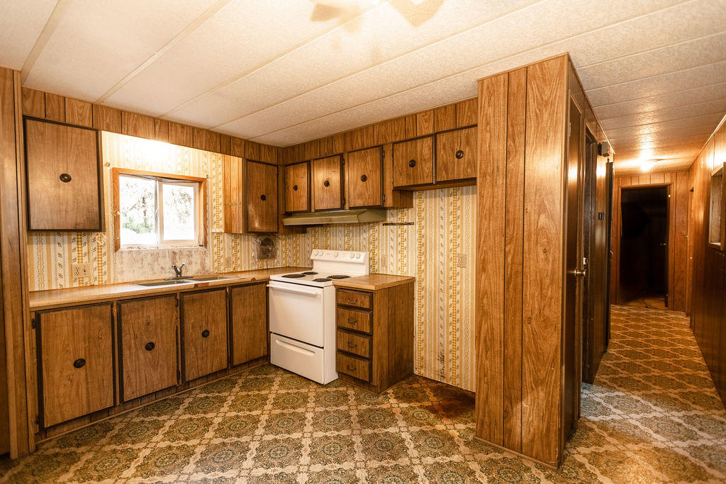 60153 Navajo Road Bend, OR 97702 - Photo 11 of 20 DSC_2679