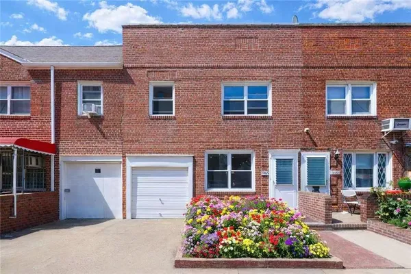 $799,999 | 1484 East 16th Street | Midwood