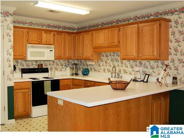 139 Pebble Lane Alabaster, AL 35007 - Photo 9 of 32