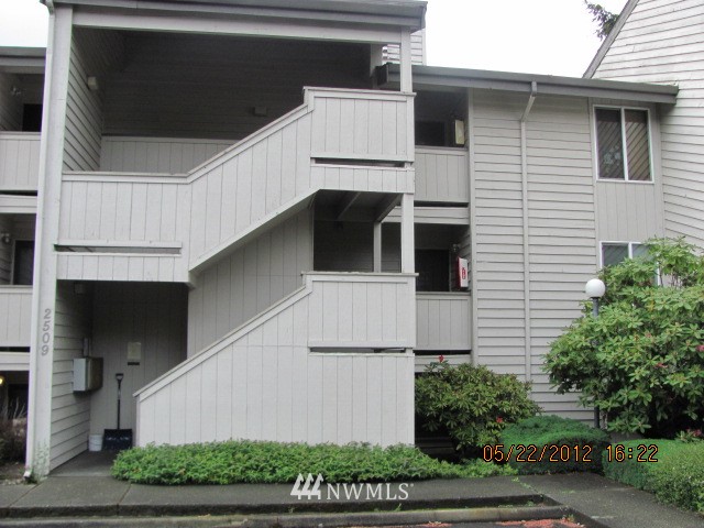 2509 Northeast 4th Street, Unit 325 Renton, WA 98056 - Photo 1 of 1