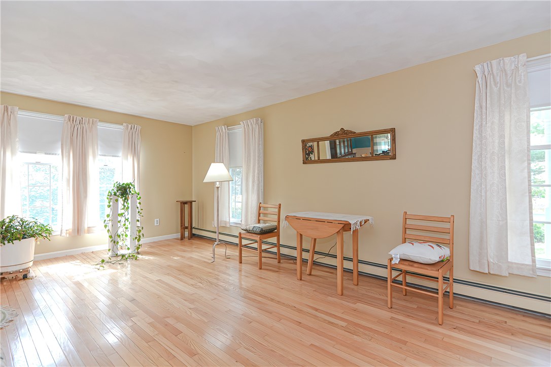 17 Wickham Road North Kingstown, RI 02852 - Photo 23 of 44