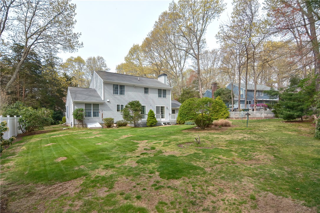 17 Wickham Road North Kingstown, RI 02852 - Photo 41 of 44