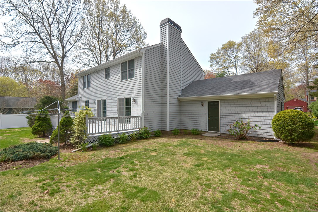 17 Wickham Road North Kingstown, RI 02852 - Photo 42 of 44