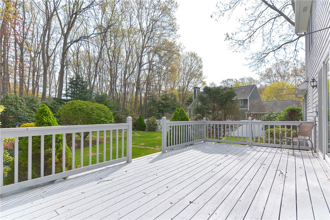 17 Wickham Road North Kingstown, RI 02852 - Photo 8 of 44