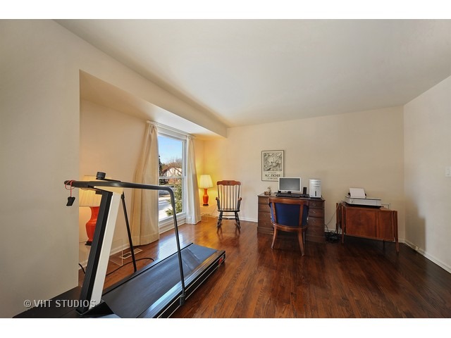 65 Farnham Road Lake Forest, IL 60045 - Photo 8 of 20 a living room with furniture a dining table with wooden floor