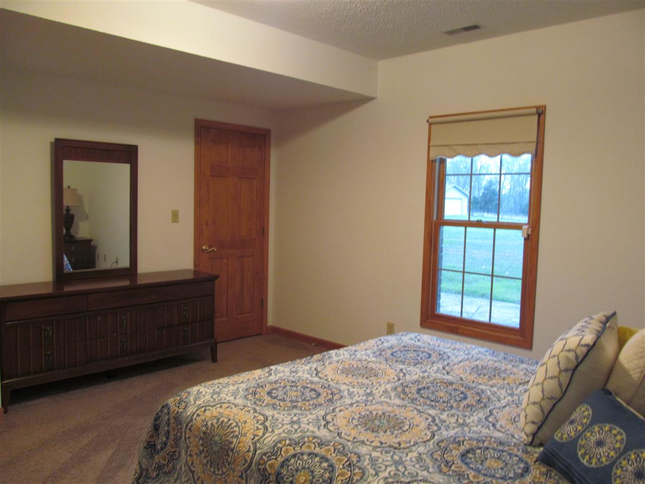 1106 Spice Valley Road Mitchell, IN 47446 - Photo 15 of 33 Gallery Image 15