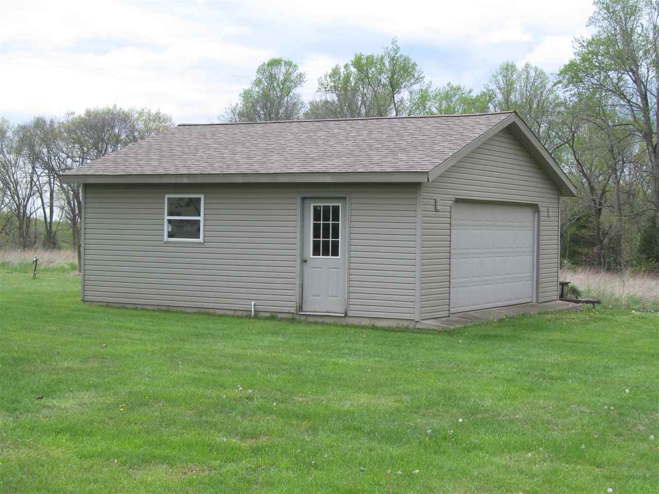 1106 Spice Valley Road Mitchell, IN 47446 - Photo 32 of 33 Gallery Image 32