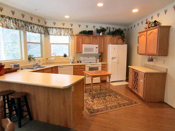 663 West Steelhead Road June Lake, CA 93529 - Photo 4 of 10 Gallery Image 4