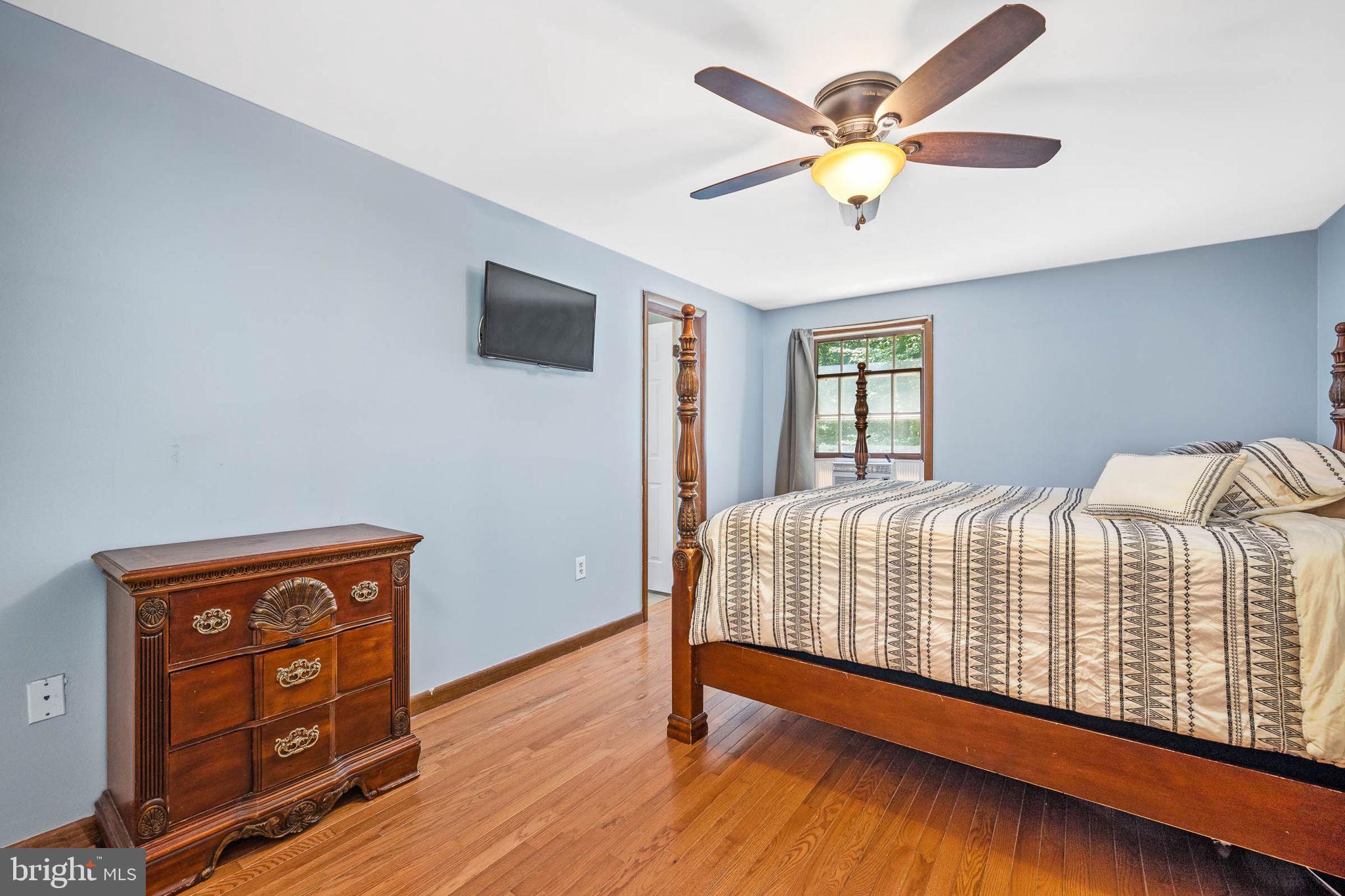 11960 Alum Springs Road Culpeper, VA 22701 - Photo 24 of 57 Master Suite