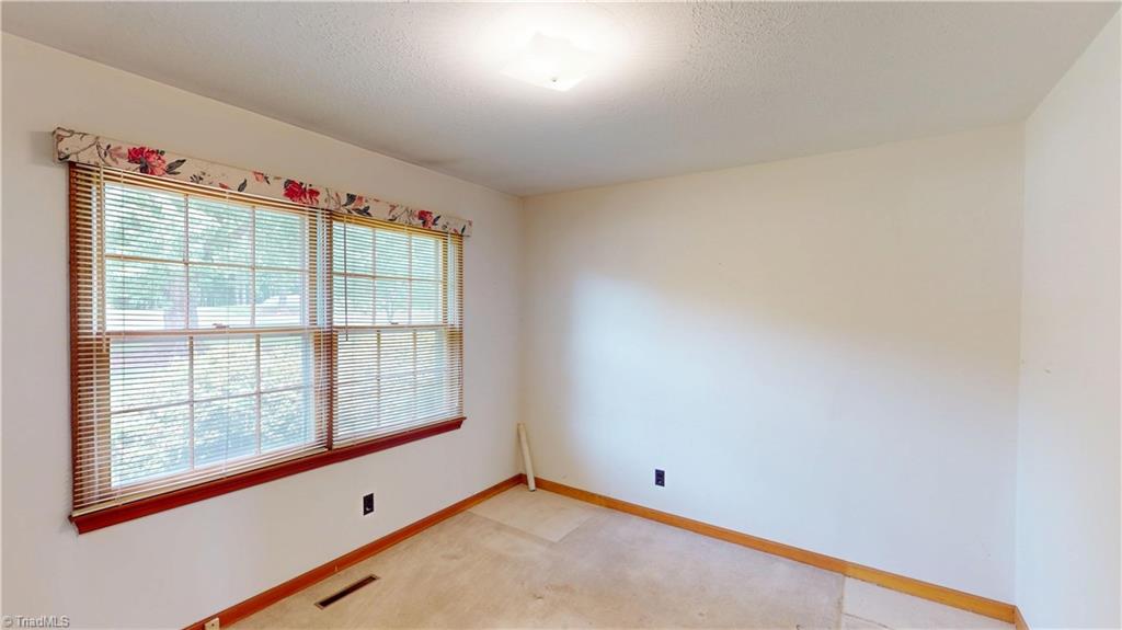 975 Cox Ridge Road Claudville, VA 24076 - Photo 20 of 50