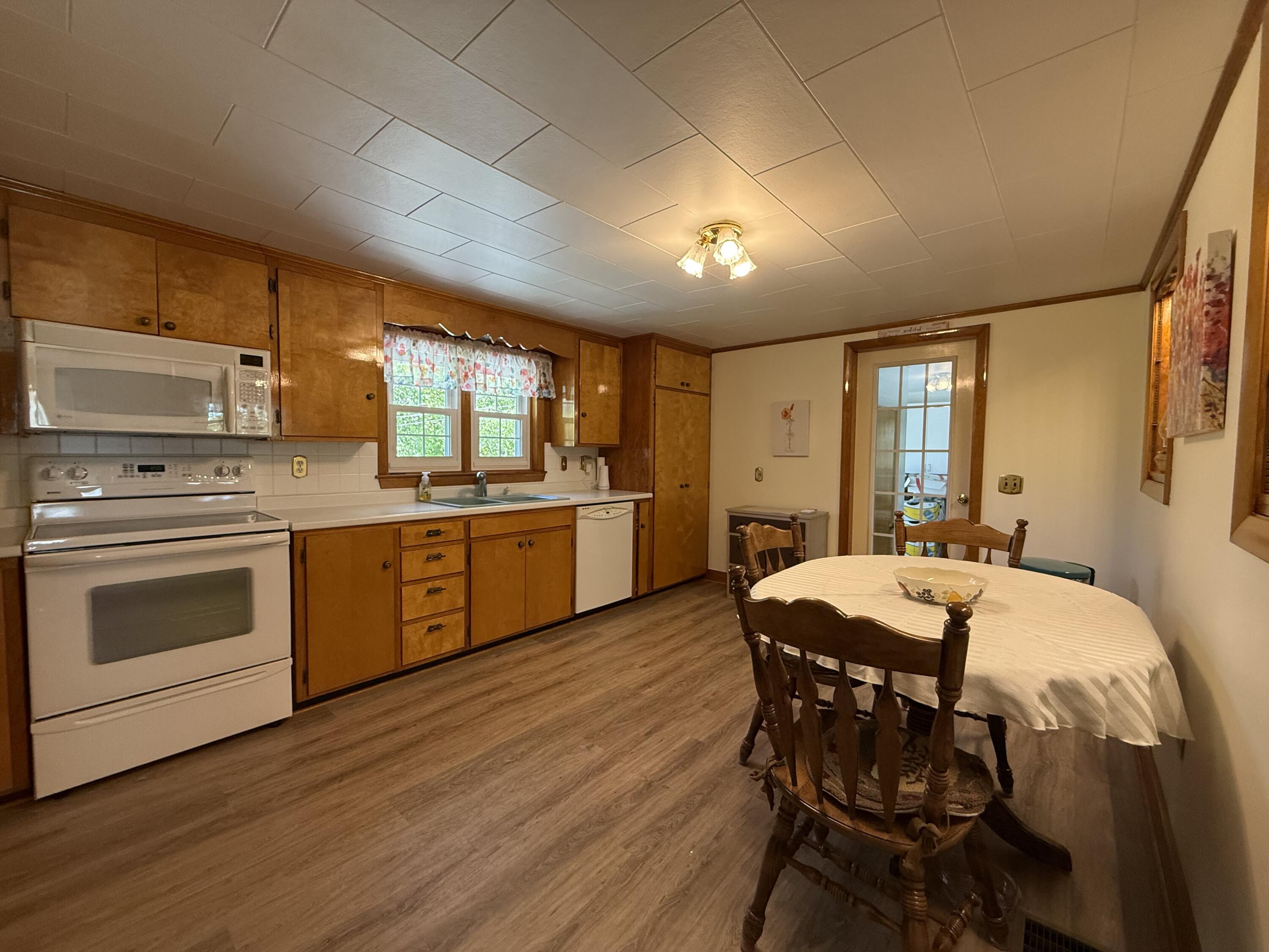 215 South Oakfield Road Linneus, ME 04730 - Photo 9 of 46 IMG_2294