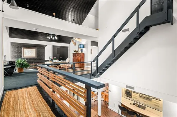 $560,000 | 5706 Dyer Drive, Alexandria, LA 71302