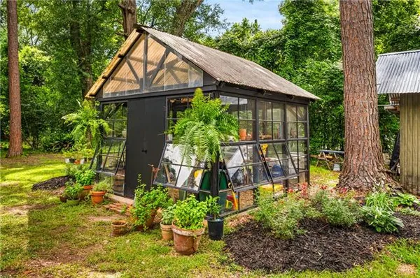 $560,000 | 5706 Dyer Drive, Alexandria, LA 71302