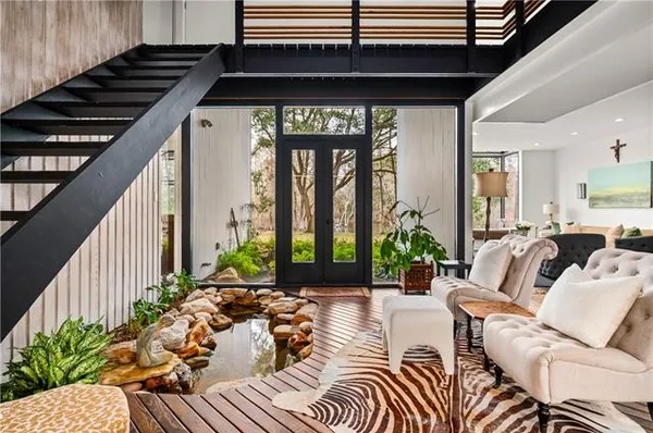 $560,000 | 5706 Dyer Drive, Alexandria, LA 71302