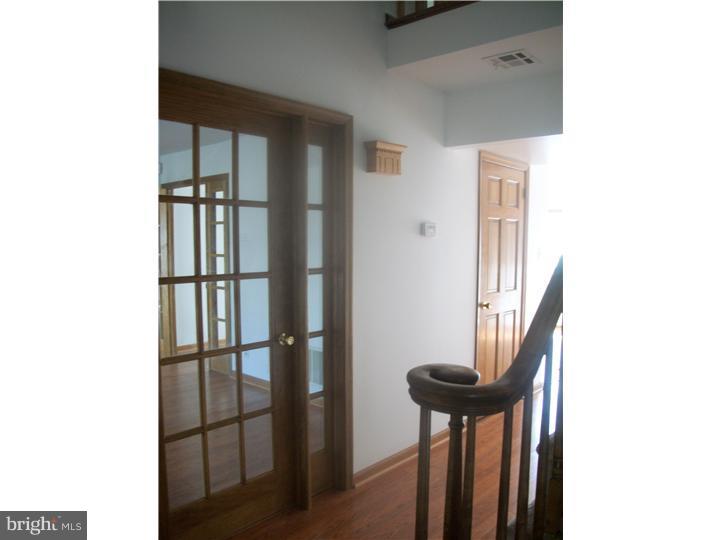12 Manchester Road Eastampton, NJ 08060 - Photo 2 of 23 Foyer