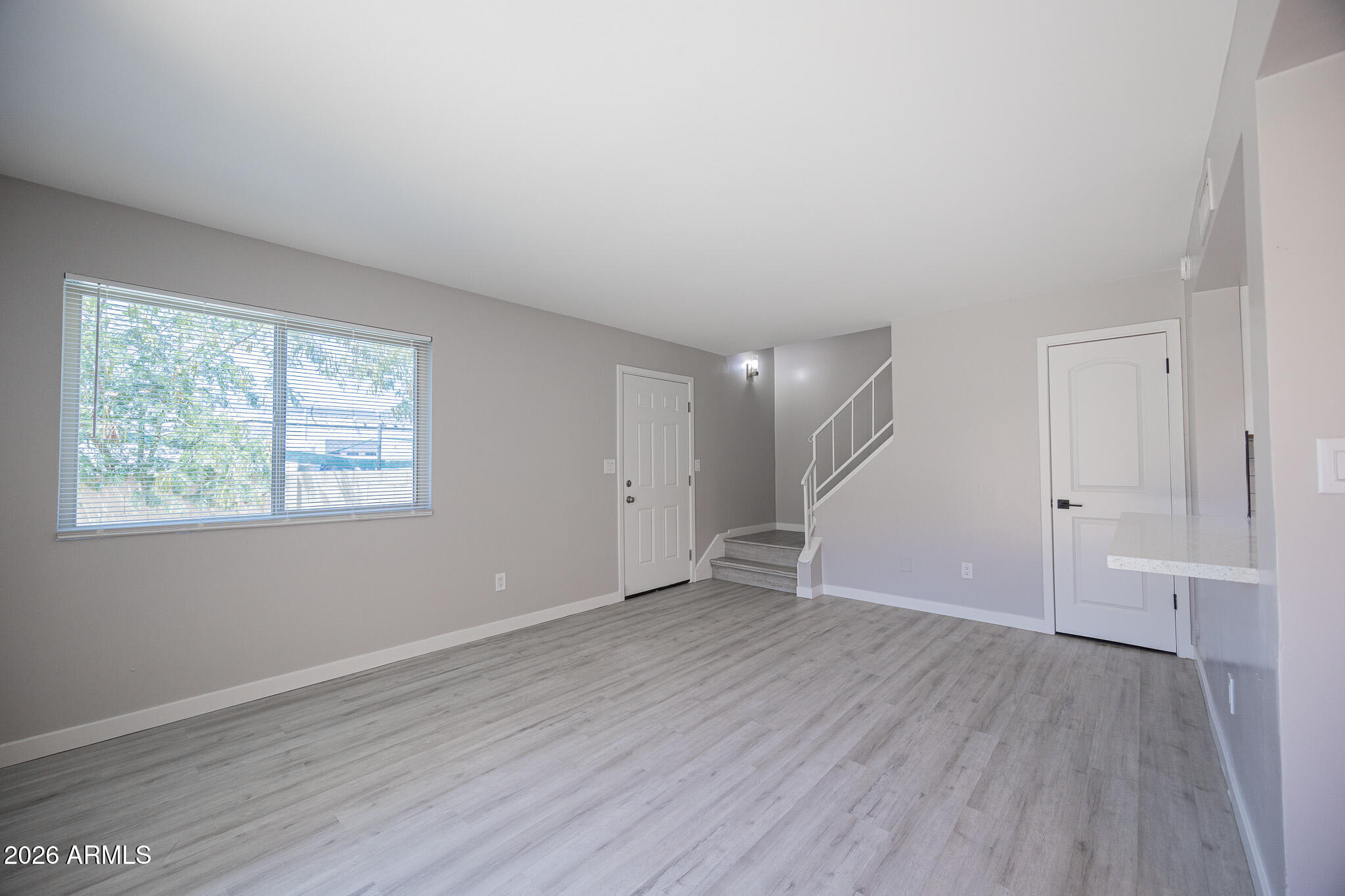 4403 East Riverside Street Phoenix, AZ 85040 - Photo 5 of 19